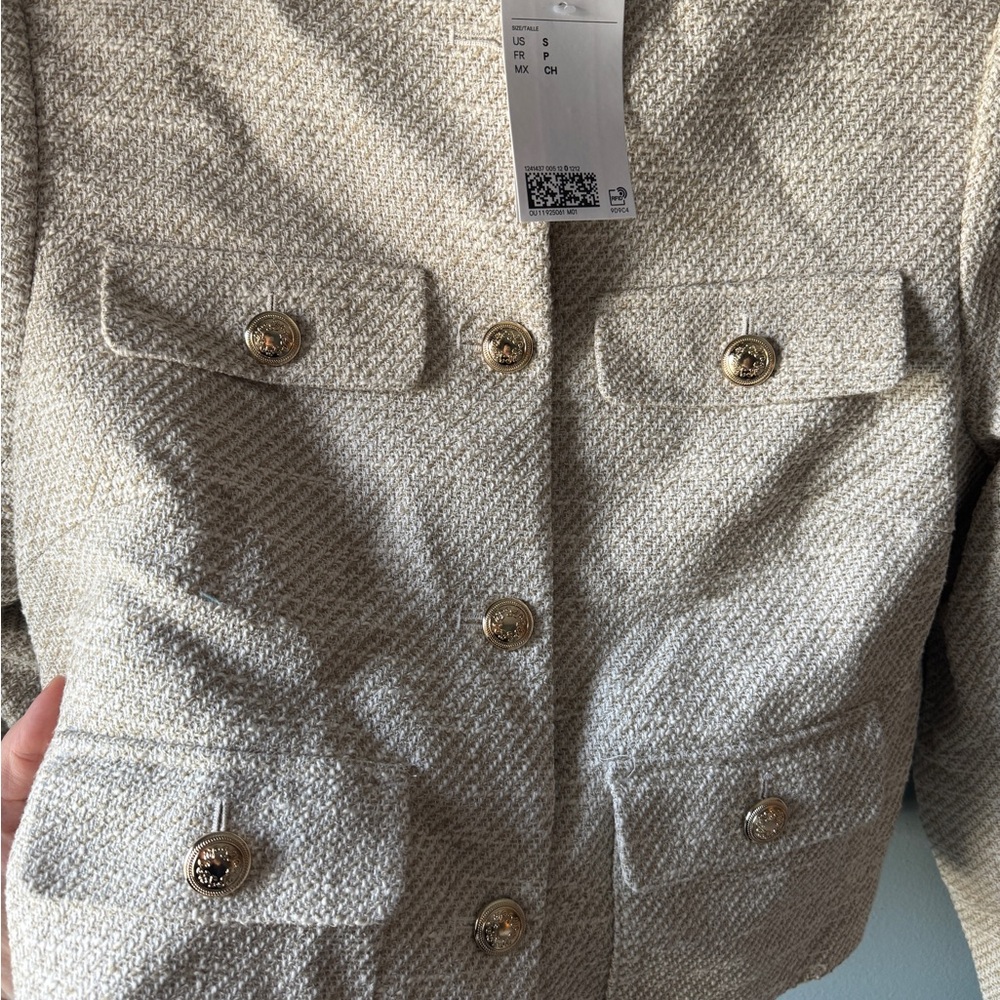 Textured Weave Jacket - Picture 3 of 5